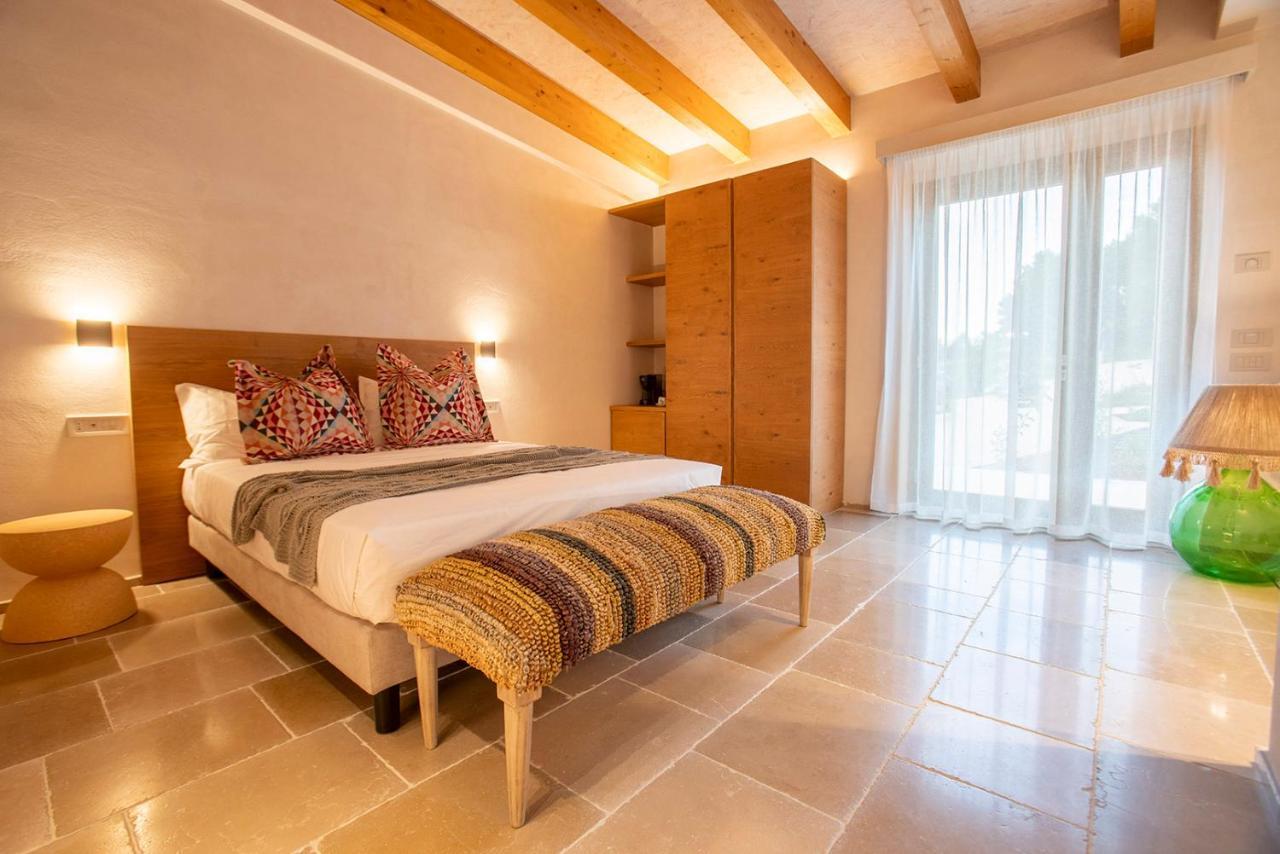 Borgo Vinceri Villa ลูเชรา ภายนอก รูปภาพ