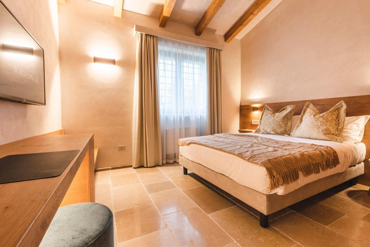 Borgo Vinceri Villa ลูเชรา ภายนอก รูปภาพ
