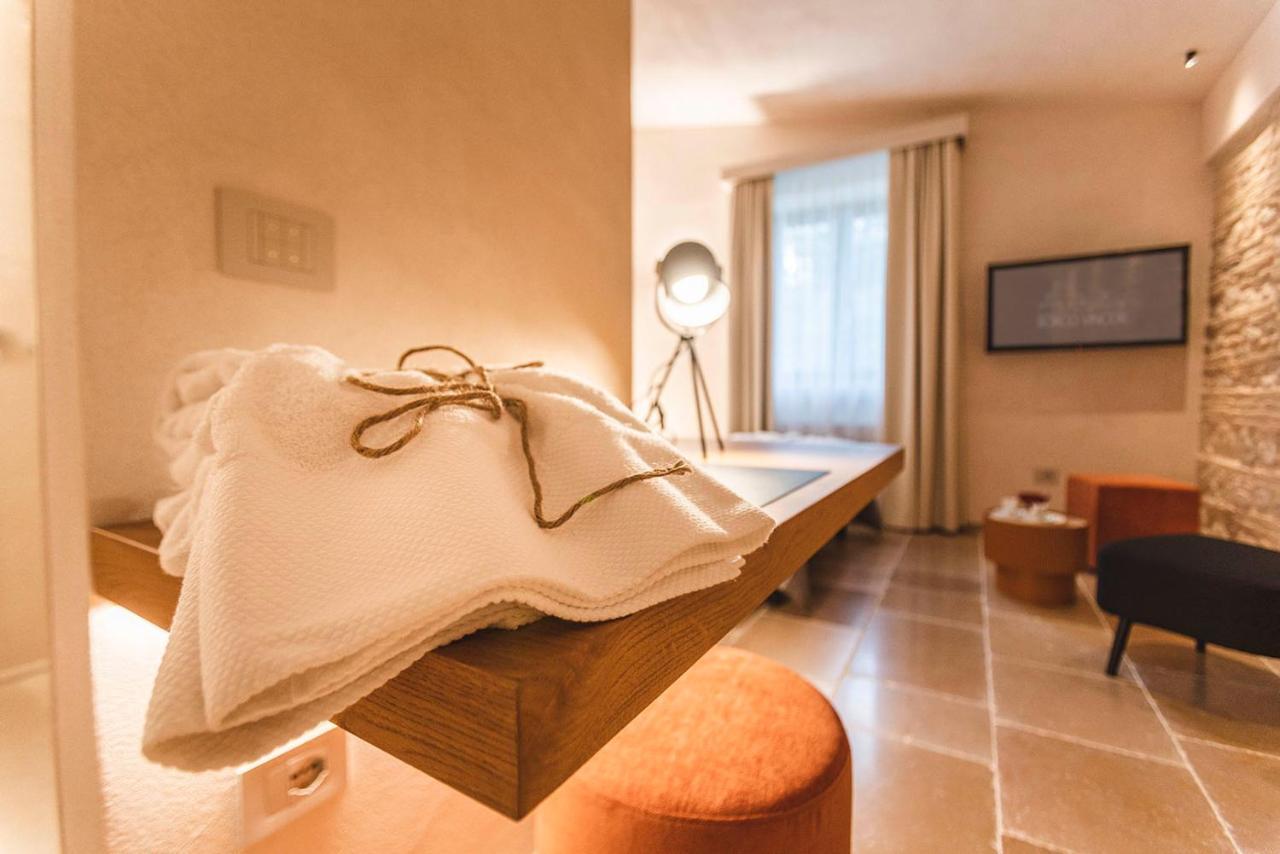 Borgo Vinceri Villa ลูเชรา ภายนอก รูปภาพ